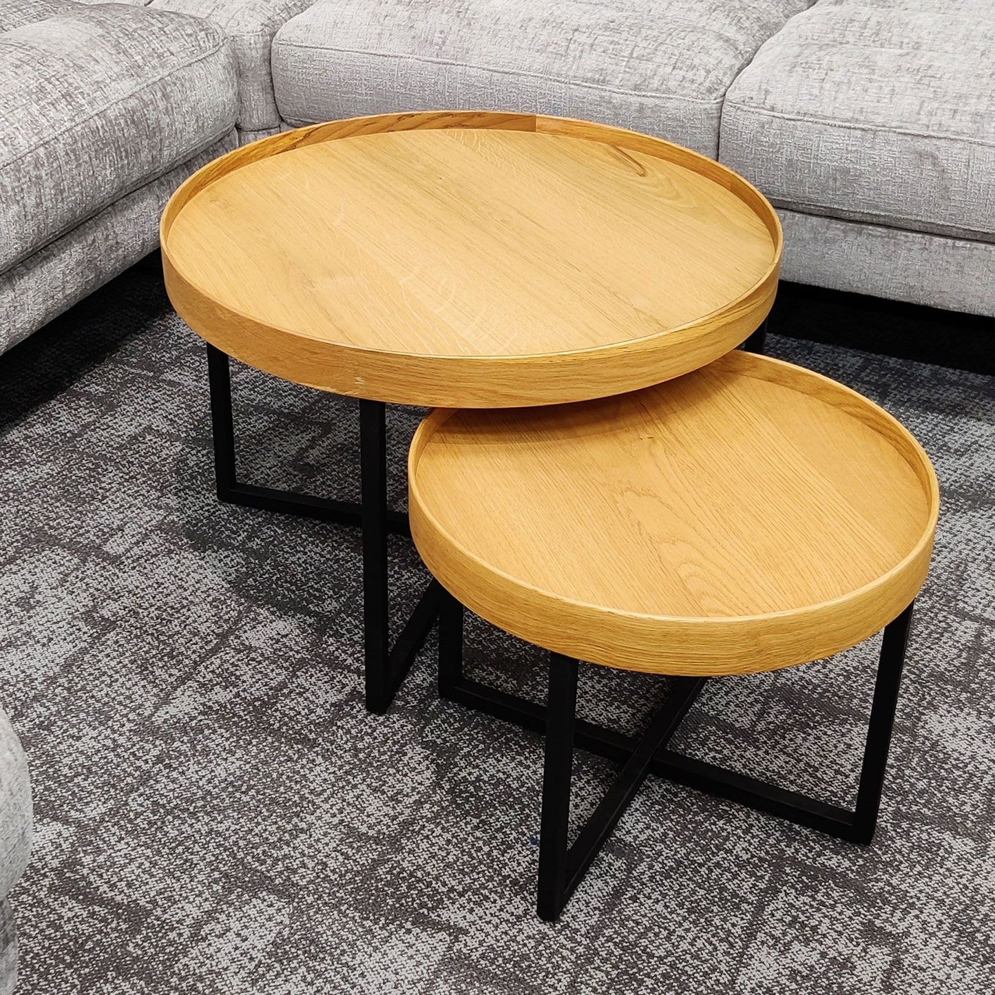 Coffee Table East Ragusa | size: Length: 70cm, Width: 70cm, Height: 46cm, Diameter: 70cm | color: Oak | image: 2 | variant: 1006518