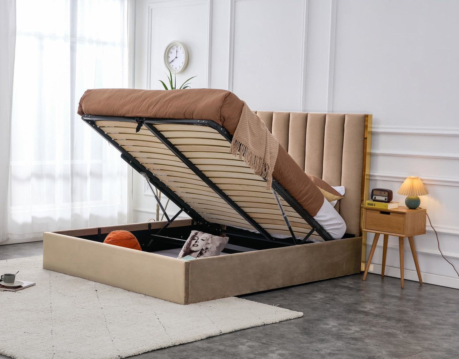 Double Bed Manchester | size: Length: 214cm, Width: 171cm, Height: 33cm | color: Beige/Gold | image: 4 | variant: 1003385