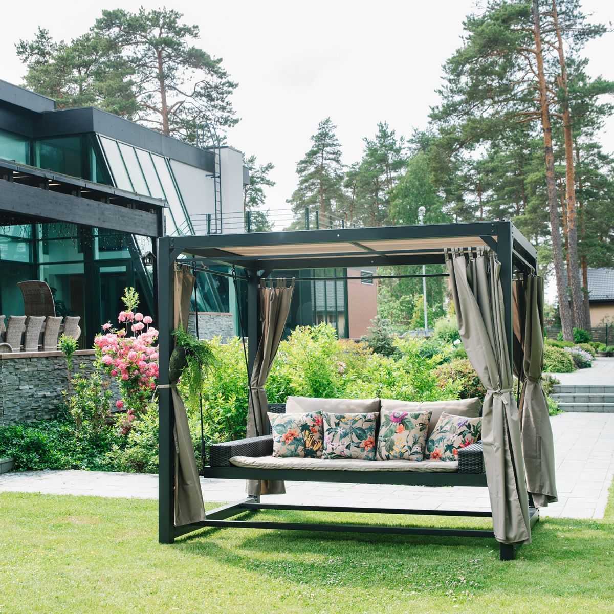 Garden Rocking Sofa East Sevenoaks | color: Beige/Grey | image: 3 | variant: 1005220