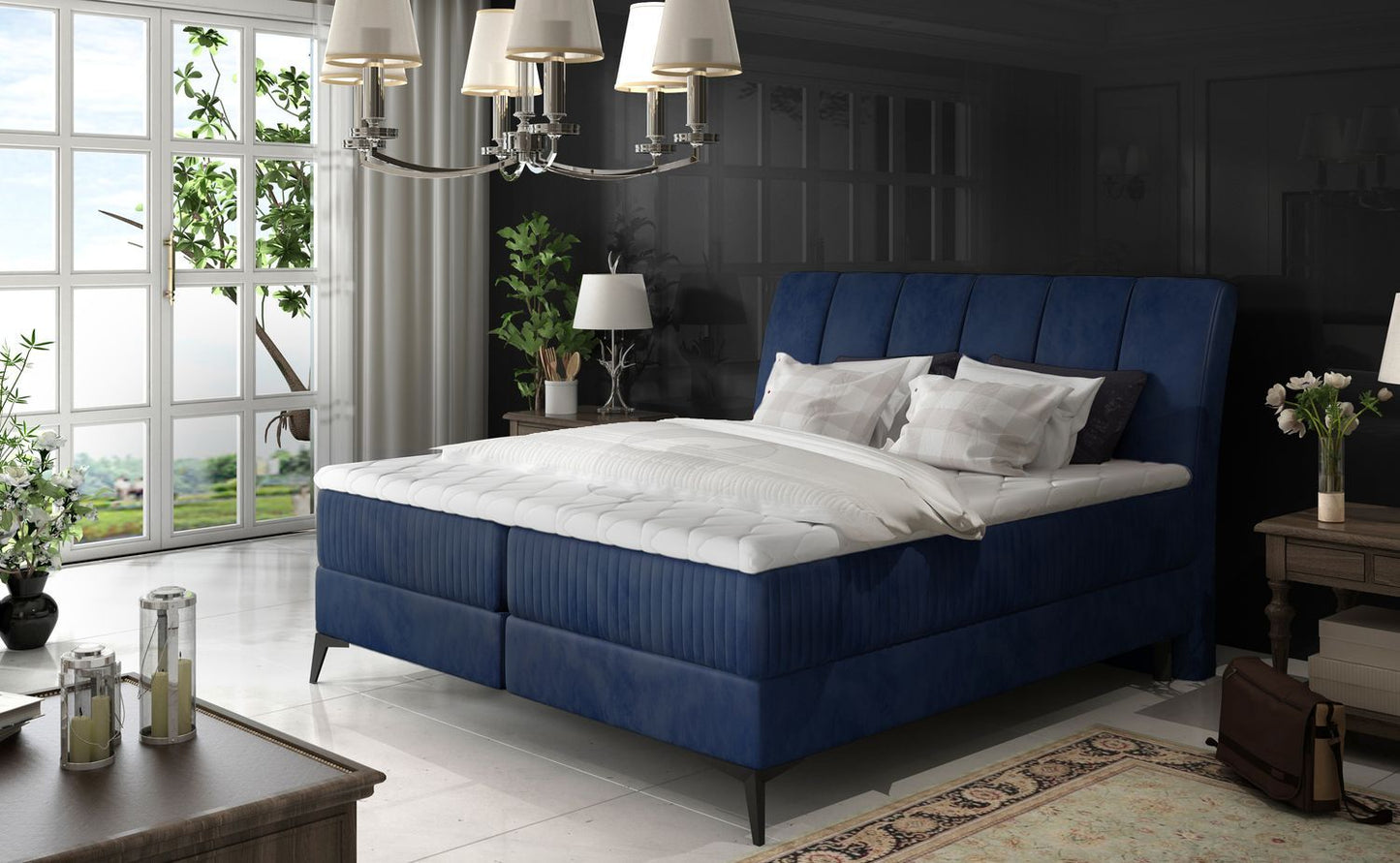 Continental Double Bed East Mantua | size: Length: 221cm, Width: 143cm, Height: 118cm | color: Monolith/Pasy | image: 1 | variant: 1011982