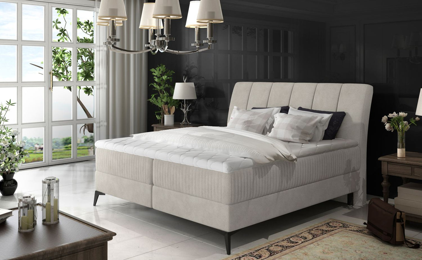 Continental Double Bed East Mantua | size: Length: 221cm, Width: 143cm, Height: 118cm | color: Pasy/Soro | image: 1 | variant: 1011980