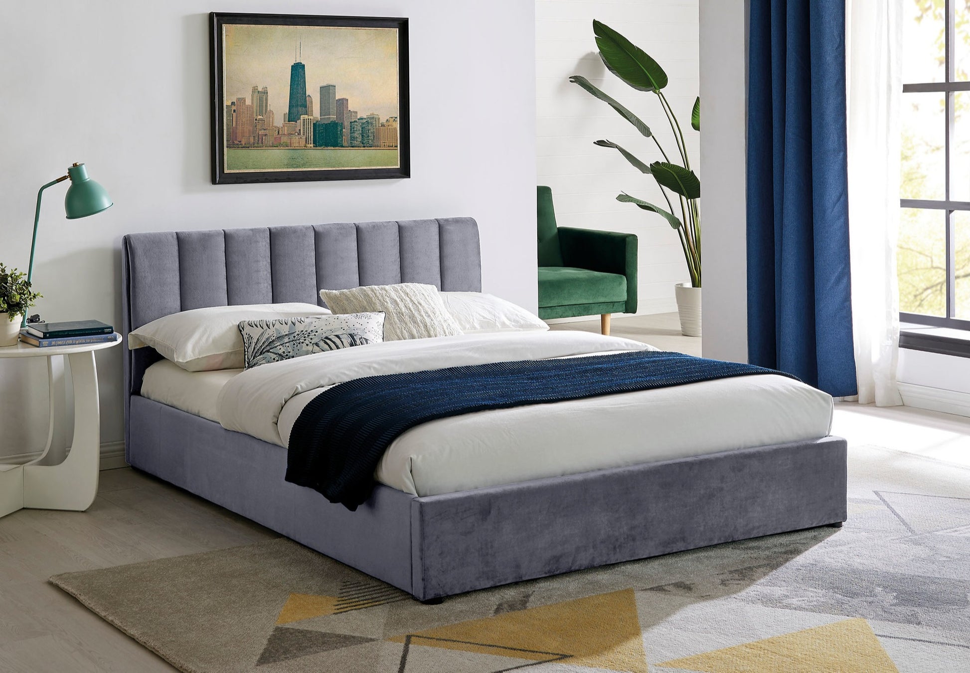 Double Bed Montreal Velvet | size: Length: 215cm, Width: 147cm, Height: 79cm | color: Gray | image: 1 | variant: 1012332