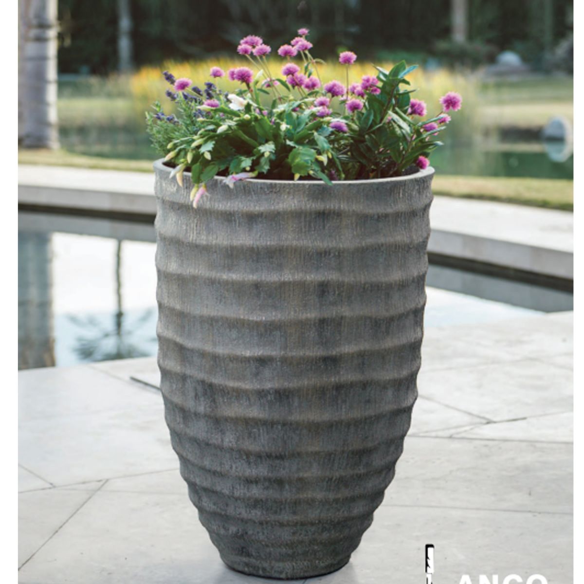 Flower Pot East Henley | size: Length: 43cm, Width: 43cm, Height: 62cm, Diameter: 43cm | color: Gray | image: 2 | variant: 1005441