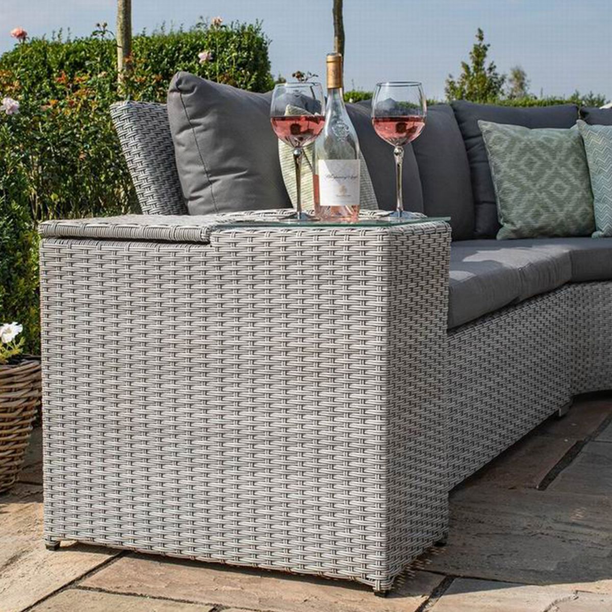 Garden Table Kirkwall | size: Length: 67cm, Width: 34cm, Height: 60cm | color: Gray | image: 2 | variant: 1005614