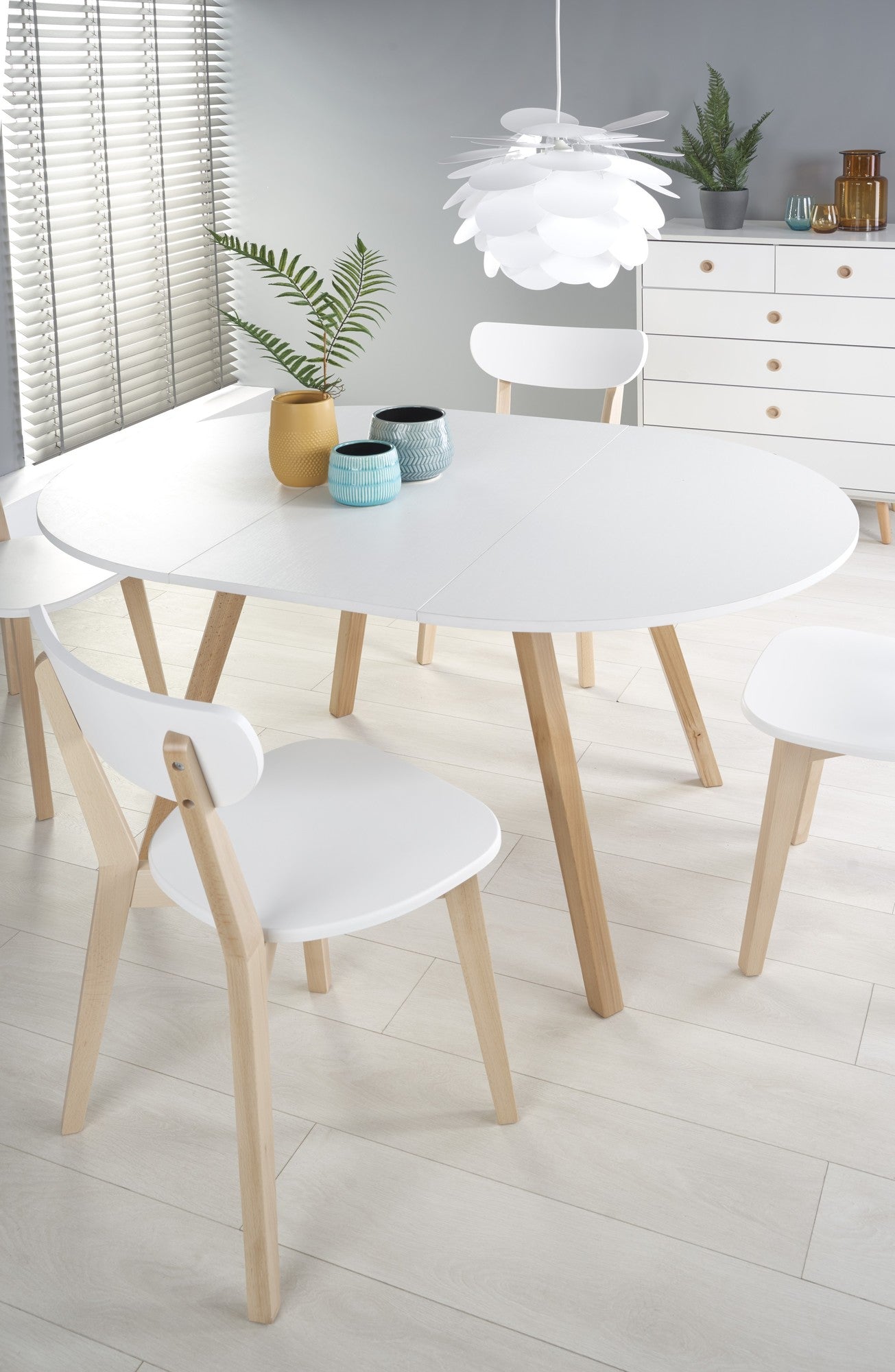Kitchen Table Bogota | size: Length: 102cm, Width: 142cm, Height: 73cm, Diameter: 102cm | color: White/Oak | image: 4 | variant: 1003163