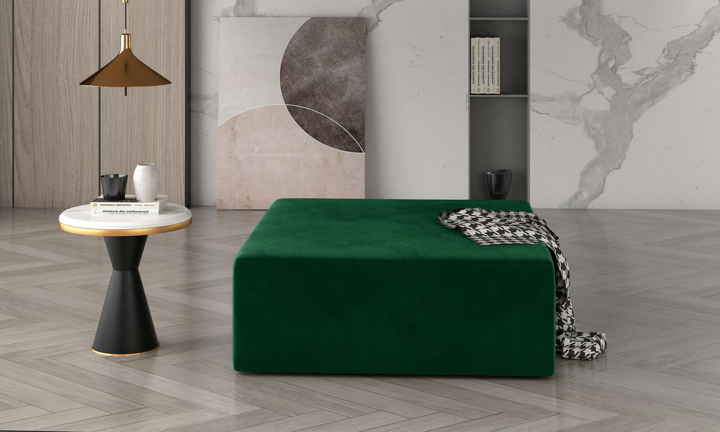 Pouf Kelim | size: Width: 83cm, Height: 42cm, Depth: 83cm | color: Green | image: 1 | variant: 1005816