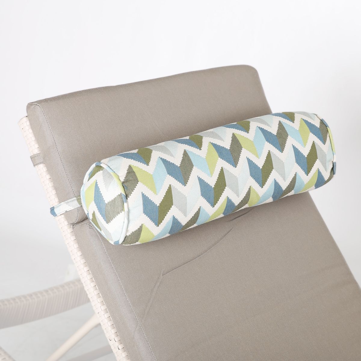 Sun Lounger Stella | size: Length: 200cm, Width: 65.5cm, Height: 33cm | color: White | image: 2 | variant: 1002860